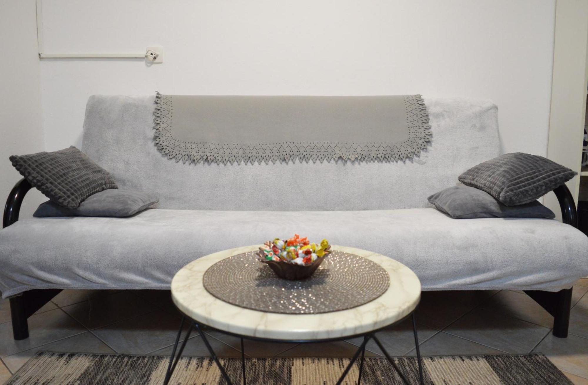Saziv Apartment *