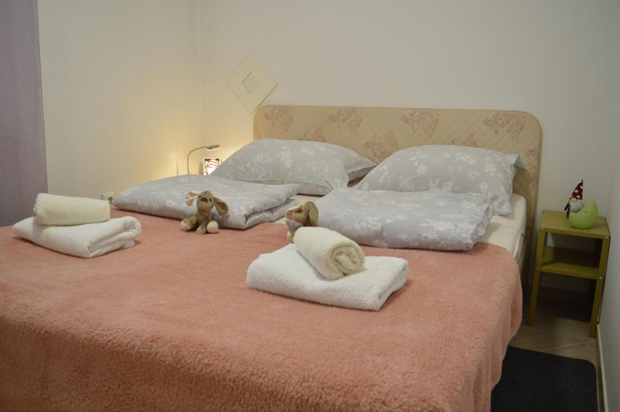 Saziv Apartment *